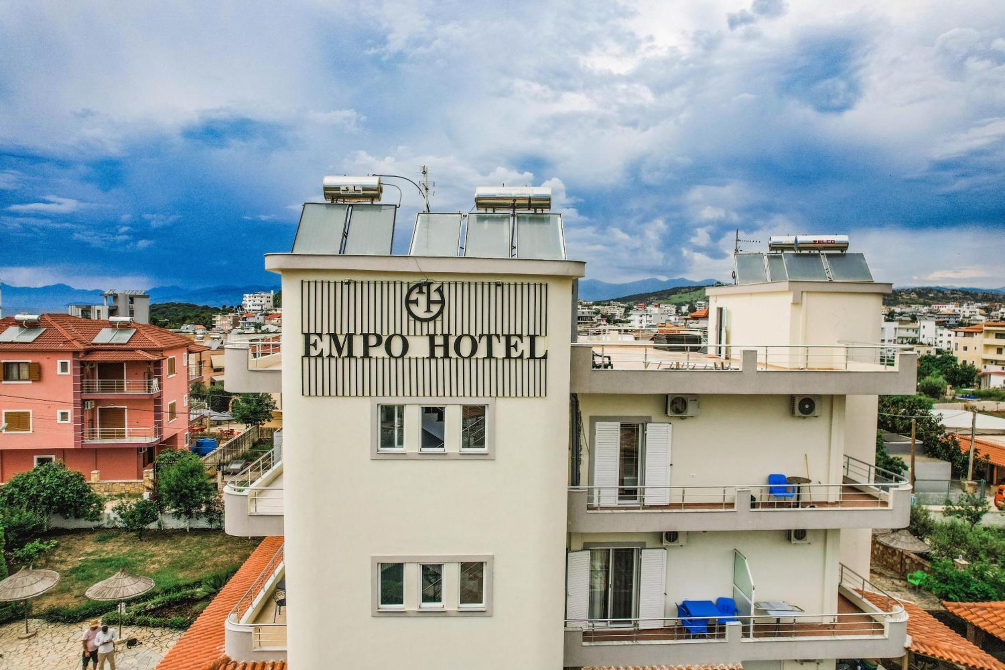 Empo Hotel Ksamil Exteriör bild